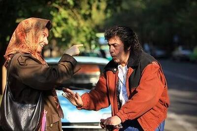  آزاده صمدی به جای مهناز افشار در نهنگ عنبر!