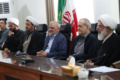 پزشکیان: تقویت نقش مساجد در حکمرانی محلی از مهمترین الزامات عبور از ناترازیهاست