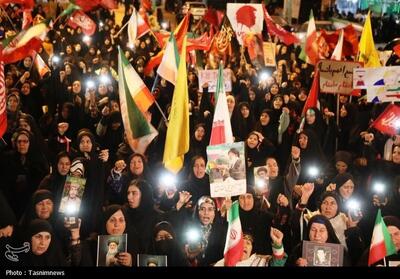  خروش شبانه یاسوجی‌ها در سنگر خیابان؛ 141 شب فریاد علیه استکبار تصاویر - تسنیم