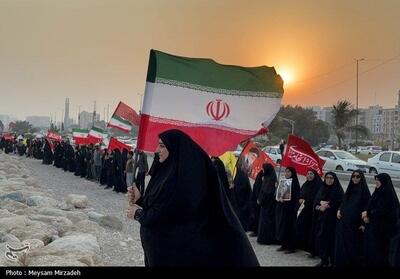 عکس/ زنجیره انسانی «جانفدایان خلیجفارس» در بندرعباس