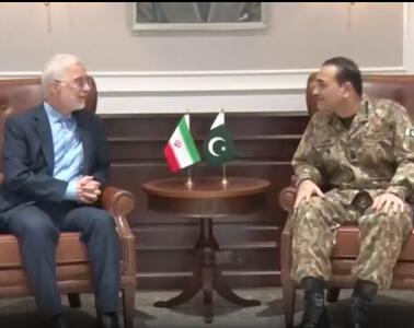 دیدار وزیر کشور ایران با فرمانده ارتش پاکستان