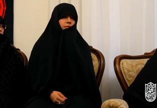 خاطره فرزند شهید سلامی از هدیه و یادگاری شهیده سیده بشری خامنهای و زهرا حدادعادل