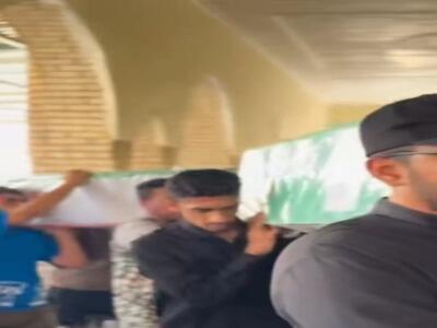 وداع با ۷ شهید حمله آمریکا به پلهای هرمزگان