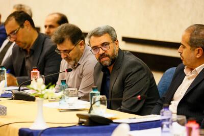 مدیرکل امور شهری استانداری اصفهان خبر داد: آمادگی شهرداریها برای برگزاری رویدادهای گردشگری/ لزوم افزایش ضریب ماندگاری مسافران در استان