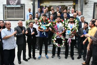 استقبال معاون استاندار از والیبالیستهای طلایی گلستان