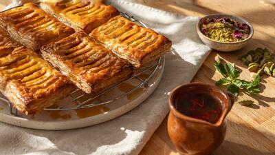  طرز تهیه قریوش عربی به روش سنتی با شربت زعفرانی خوشمزه