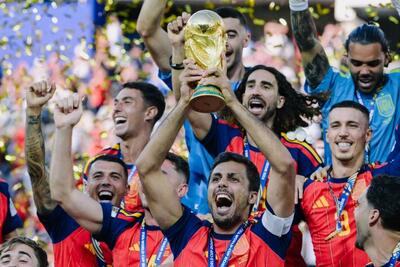  اسپانیا با قهرمانی جهان، دو رکورد تاریخی را شکست