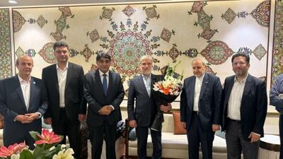  وزیر علوم برای شرکت در اجلاس سازمان اکو وارد اسلام‌آباد شد