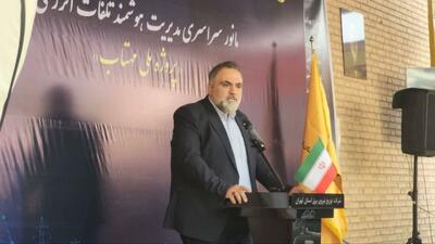 قمی فرماندار پاکدشت: جمعآوری ۲۱۰۰ انشعاب غیرمجاز برق در پاکدشت/ ۱۵۶۲ کنتور معیوب اصلاح و ۱۵۷ کنتور جدید نصب شد