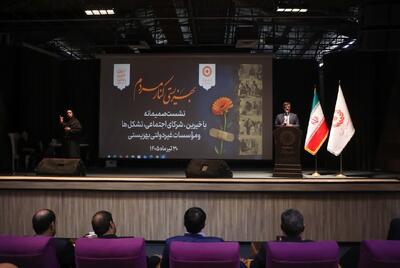  استاندار یزد: توسعه پایدار فقط با بودجه دولتی محقق نمی‌شود