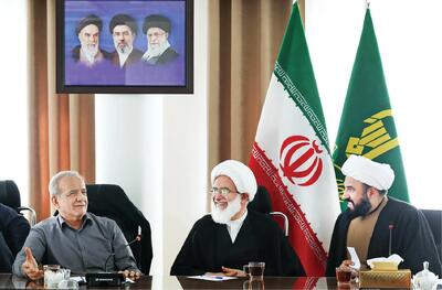  کشور را با سربلندی از شرایط فعلی عبور خواهیم داد