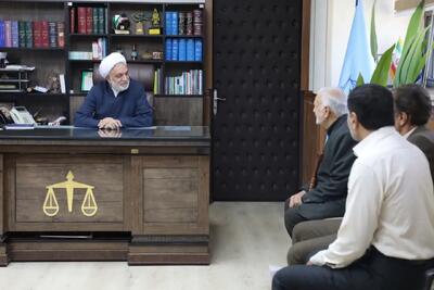  مسئولان قضایی استان کرمان به درخواست‌های ۱۶۸ نفر از مراجعان در ملاقات‌های مردمی رسیدگی کردند