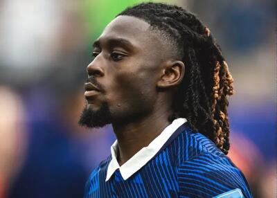  عذرخواهی ستاره فرانسه از ناکامی در جام جهانی!
