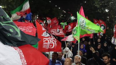  گئشه‌هایی از تجمعات شبانه ماهدشتی‌ها به میدان مقاومت + عکس
