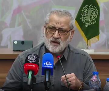 سردار شکارچی: آمریکایی‌ها هر سلاحی برای جنگ جهانی سوم کنار گذاشته بودند علیه ایران بکار گرفتند