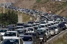 ترافیک سنگین در آزادراههای منتهی به تهران/ این محور همچنان مسدود است