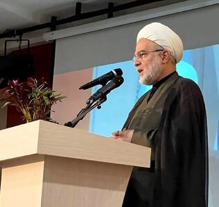 قلم روان، دقیق و منصفانه، دقت در نگارش و داشتن مسئولیتی اخلاقی از خصوصیات خبرنگار حرفه‌ای است