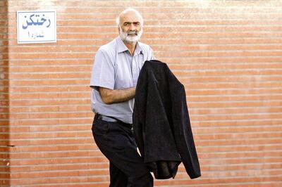  پاسخ رسول کربکندی به قلعه‌نویی و بیرانوند / مثل اینکه آقای قلعه‌نویی خیلی بیشتر از این حرف‌ها قدرت دارد که حتی برنامه فردوسی‌پور هم فیلتر می‌کنند