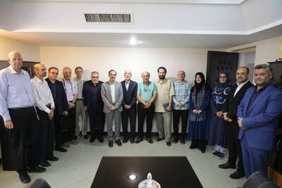  معاون صدا: رادیو ورزش باید پیشران ورزش کشور باشد/ تئاتر تلویزیونی «هملت» در شبکه چهار