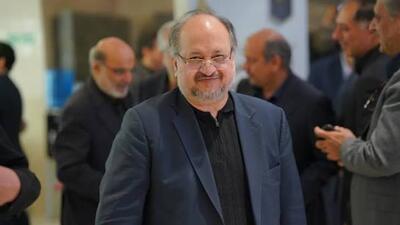 دخالت مقامات ارشد دولت برای ابقای مدیر بازنشسته هلدینگ خلیج فارس آقای پزشکیان! وعدههای انتخاباتیتان چه شد؟ | جهان نیوز