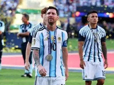  ادعای غیرمنتظره یک خبرنگار؛ مسی از تیم ملی آرژانتین خداحافظی کرد!