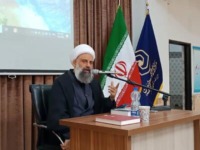  مدیر حوزه‌های علمیه کشور طلاب را به جهاد تبیین فراخواند