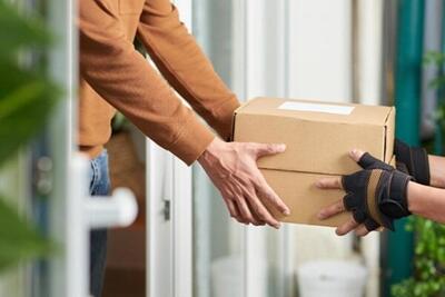  چگونه یک بسته در کمتر از یک هفته به دورترین نقطه جهان می‌رسد؟