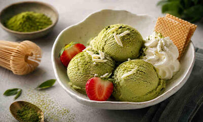 طرز تهیه بستنی ماچا بدون دستگاه؛ ساده و خوشمزه