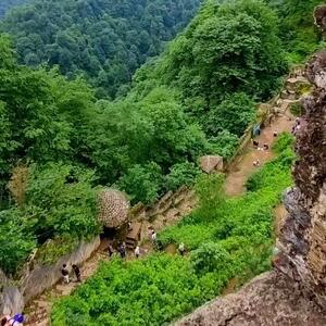 دو چهره از طبیعت ایران