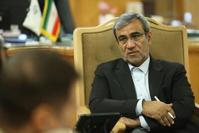  استاندار خراسان رضوی: باید در دفاع از همان ارزش‌هایی که شهدا برای آن جان خود را فدا کردند، پایداری کنیم