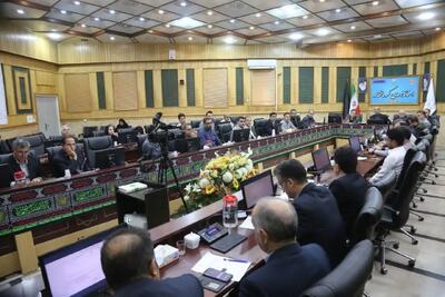 استاندار کرمانشاه: حمایت از واحدهای تولیدی و تأمین نقدینگی با جدیت دنبال شود