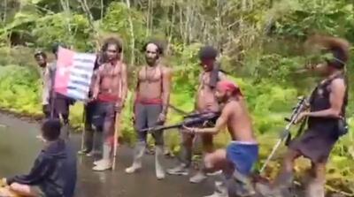  لحظات کشتن یک نفر به ظن اطلاعاتی بودن! +18