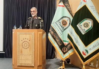  سردار رضایی: مشهد در کودتای دی ماه هدف جدی دشمن بود - تسنیم