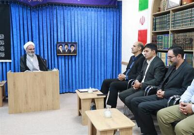 امام جمعه سمنان: مهارتآموزی باید جایگزین فرهنگ مدرکگرایی شود - تسنیم