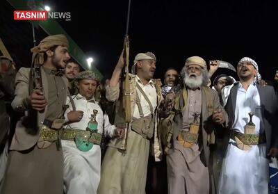 حمایت مردم صنعا از محاصره دریایی عربستان؛ ریاض فقط زبان زور میفهمد - تسنیم