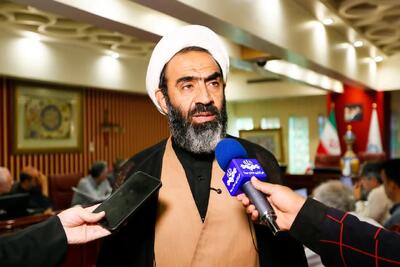 عزم قرارگاه جنگ اقتصادی اصفهان برای مانعزدایی از تولید/اجرای «قانون دوام» بوروکراسی اداری و پیچیدگی سامانهها را از بین میبرد