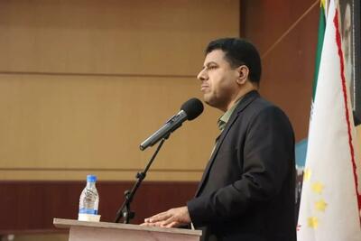  امامی‌راد: ترمیم حقوق اساتید دانشگاه‌ها نباید به شکاف دریافتی معلمان و اساتید دانشگاه فرهنگیان منجر شود