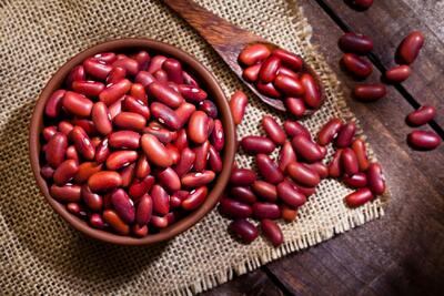 آشنایی با کالری، ارزش غذایی و خواص لوبیا قرمز