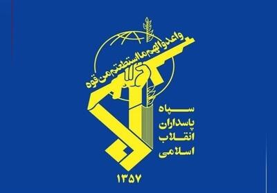  آتش‌سوزی یک کشتی متخلف در تنگه هرمز / اطلاعیه جدید سپاه منتشر شد