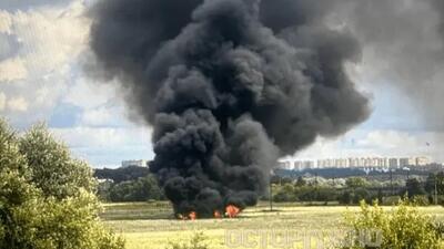 سقوط جنگنده پیشرفته روسیه در مسکو در جریان پرواز آموزشی/ خلبان توانست به سلامت از جنگنده خارج شود