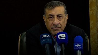 معاون اجرایی رئیسجمهور: با وجود موشکباران، از ایران عزیز دست نمیکشیم