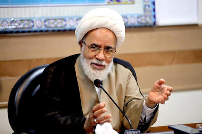  امام‌جمعه کرمانشاه: بازسازی اعتماد مردم، مهم‌ترین مأموریت شهرداری است