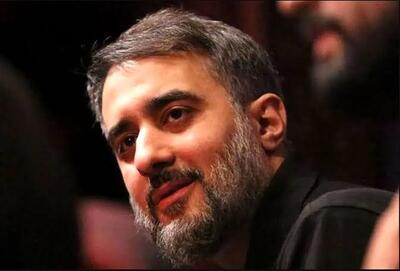  مداحی محمدحسین پویانفر در مراسم گرامیداشت رهبر شهید انقلاب/ ویدئو