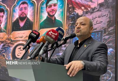  نوروزپور: روایتگران باید از خط رهبری جلوتر یا عقب‌تر حرکت نکنند