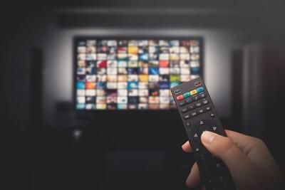  جدول پخش فیلم‌های سینمایی تلویزیون + لیست کامل فیلم‌ها