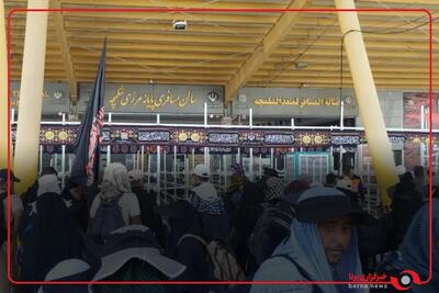  رئیس پلیس مهاجرت و گذرنامه فراجا: در ۲۴ ساعت گذشته، ۱۵۰ هزار نفر از چهار مرز اربعینی و فرودگاه‌ها تردد داشته‌اند