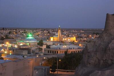 معاون استاندار اصفهان: منطقهای در شهرستان نایین بامداد امروز هدف تجاوز دشمن آمریکایی قرار گرفت / این حمله هیچگونه تلفات جانی در پی نداشت