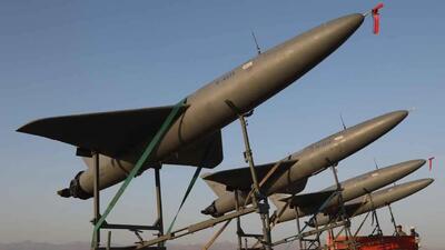 ارتش: «انبارهای تجهیزاتی ارتش آمریکا در اردوگاه العدیری»، «محل استقرار نظامیان آمریکایی» در پادگان الدوحه و «محل استقرار نیروهای دشمن مستکبر» در اردوگاه عریفجان کویت هدف حملات پهپادی قرار گرفت