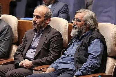  بیانیه شورای اطلاع‌رسانی دولت در پی سانسور سخنان پزشکیان توسط صداوسیما: آنها هر آنچه در دایره نظرات گروهی آن‌ها نگنجد، ولو نظر رئیس یکی از قوای کشور یا وزیر خارجه باشد را شایسته حذف و سانسور می‌دانند / این اقدامات گونه‌هایی از رفتارهای وحدت‌شکنانه یک جریان سیاسی در صداوسیماست / تک‌روی‌های صداوسیما ساز ناکوک صدای خوش اتحاد و اتفاق قوای مسلح و دیپلمات‌های مذاکره‌کننده شده
