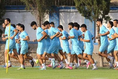 گزارش تصویری؛ تمرین استقلال در روز بازگشت آسانی